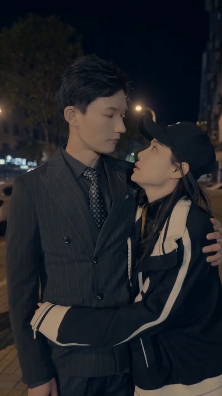 重生暖爱：权少跟我走 第03集