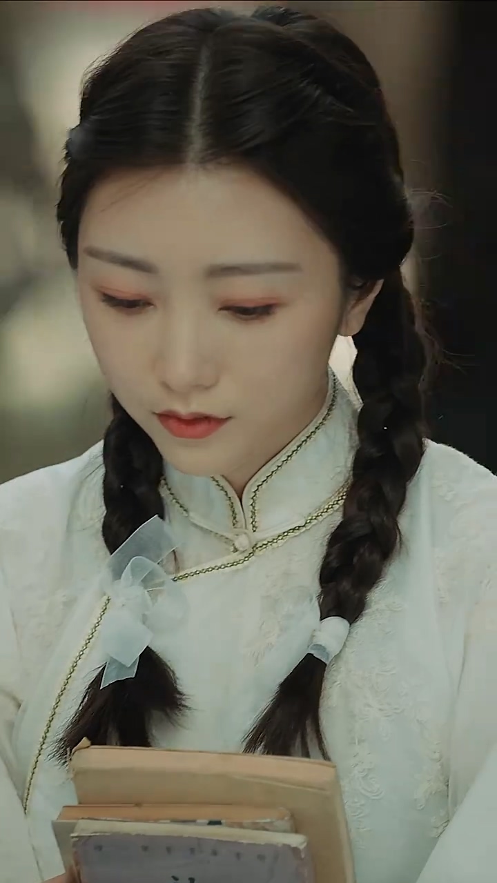 蛇爷的命定霸宠：夫人别想逃 第01集