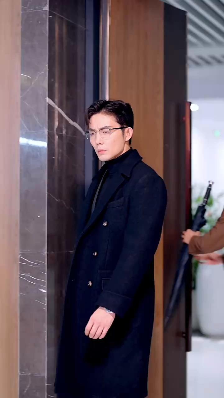 离婚后，她带六宝惊艳全球 第01集