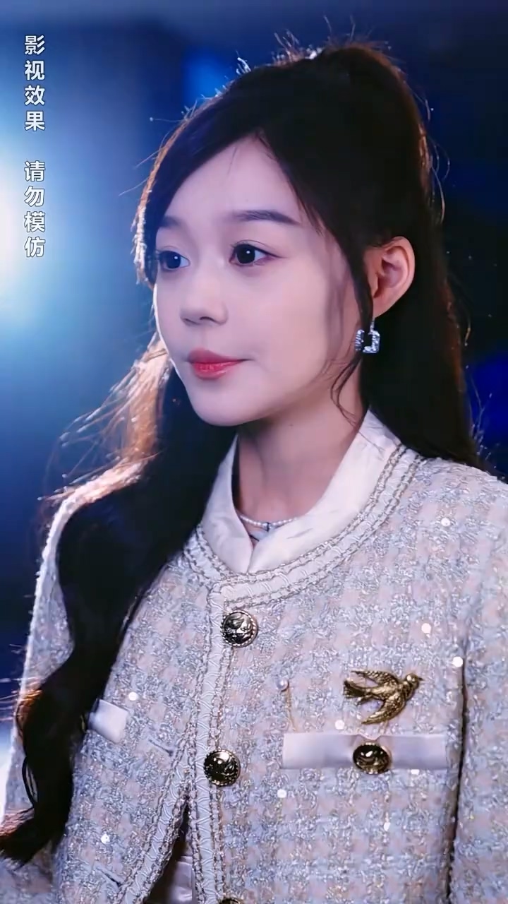 离婚后我变成了前夫的白月光 第01集