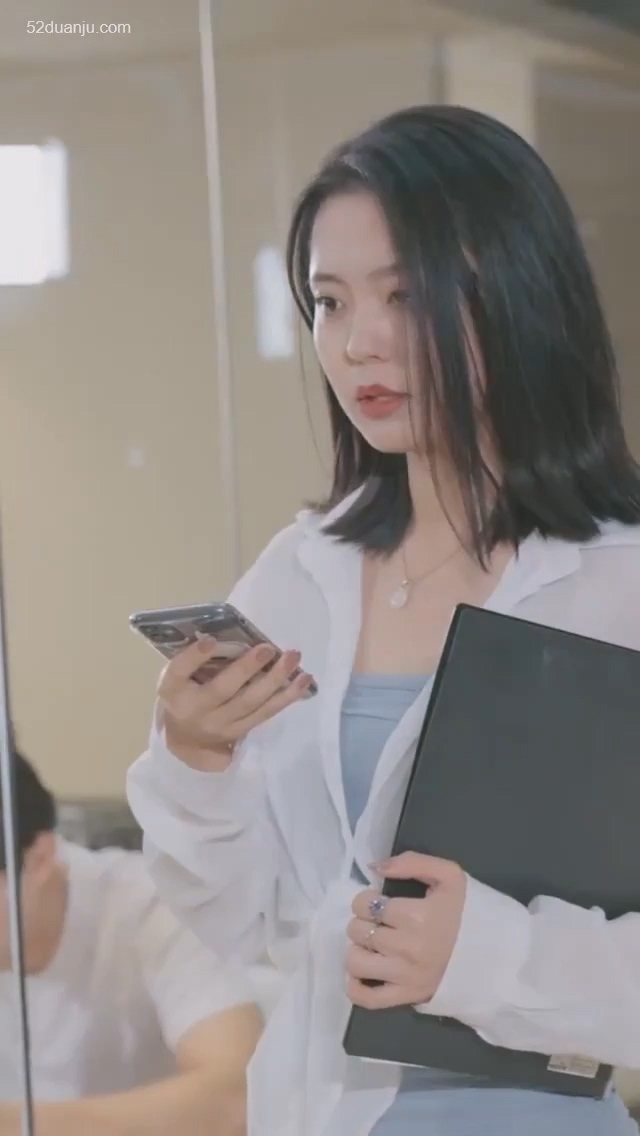 美女总裁的贴身狂龙合集版 第01集(大结局)